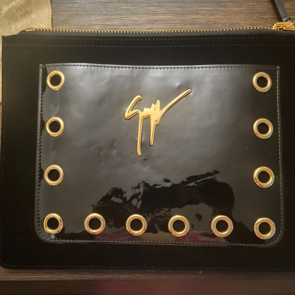 Giuseppe Zanotti velvet clutch